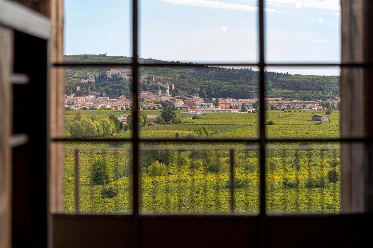 Agriturismo Monte Bisson โซอาวี ภายนอก รูปภาพ